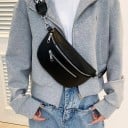 Schwarze Damen-Gürteltasche 24,5 x 14,5 x 8 cm Stylische Crossbody-Tasche aus Kunstleder Modische Schultertasche Verstellbarer Riemen Doppelte 4