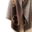 Sciarpa da donna >175 cm Motivo floreale delicato Accessorio elegante e leggero in poliestere Sciarpa stilosa con semplice motivo floreale per l'uso quotidiano 4