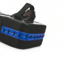 Scut de antrenament pentru lovituri de picior și pumni, fabricat din piele artificială premium. Bloc țintă pentru box, taekwondo și kickboxing cu căptușeală absorbantă de șocuri. 6
