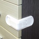Segurança para cantos de portas de armários e gavetas de móveis Conjunto 5 pcs Forma angular para conectar a frente à lateral Plástico Dimensões 7,6 4
