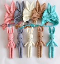 Set de bonnet tricoté et lapin pour enfants 2 pièces 1
