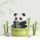 Set de construcție pentru copii în formă de panda, care stă și mestecă bambus, 449 de piese, potrivită pentru copii și colecționari 2
