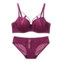 Set de lenjerie intimă pentru femei cu sutien cu arcuri și cupe întărite cu benzi decorative și chiloți transparenți din plasă 9