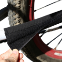 Set di 2 protezioni in neoprene per catena da montare sul telaio della bici 22 x 11 cm Protezione resistente contro graffi e sporcizia Facile fissaggio con velcro 3