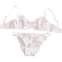 Set di biancheria intima da donna con reggiseno con ferretto e bordo in pizzo e slip con pizzo ai lati e spalline regolabili 5