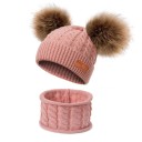 Set invernale per bambini con cappello e scaldacollo 9