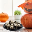 Set mit 20 Mini-Schädeln 1 x 1,8 cm Harz Dekoration für Dioramen Friedhof Katakomben Beinhaus Horror-Szenarien 6