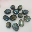 Set van 2 gepolijste labradoriet palmstenen, natuurlijke kristal reiki steen, anti-stress therapie, chakra helende capsule steen 3