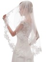 Short Wedding Veil Double Layer Tulle With Metal Comb Lace Trim Elegant Veil for Bride 2