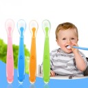 Siliconen lepel voor de kleintjes J2726 1