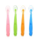 Siliconen lepel voor de kleintjes J2726 4