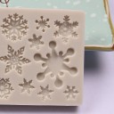 Silikon 3D forma hópelyhekkel különböző formákban és méretekben Téli és karácsonyi motívum Forma mérete 11,6 x 5,8 cm 2