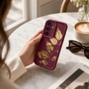 Silikoncover til Samsung Galaxy S24 FE med motiv af gyldne blade Beskyttelse af kameraet Mobilcover Blade på en gren 11