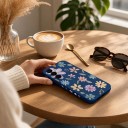Silikoninen kuori Samsung Galaxy S24 Ultra -mallille, jossa on piirrettyjen kukkien kuvio Oikeus kameran suojaaminen Puhelimen kuori Kukat 7