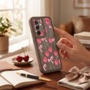 Silikoninen suojakuori rannekkeen kanssa Samsung Galaxy A55 Kestävä Kirsikan ja vaaleanpunaisen nauhan kuvio Hruskea Kameran suoja Puhelimen kuori 4