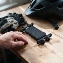 Silikonový držák telefonu na kolo s Garmin úchytem Pro telefony 4–7,5 palce 12,8 x 6,7 cm Černý Do držáku cyklopočítače Garmin i SRAM 2