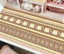 Široká podložka pod klávesnici a myš 40x80 cm s pudinky třešněmi mašlemi a příbory hnědá žlutá růžová na psací stůl pro dívky 2