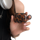 Skydd för AirPods 4 Skal med sköldpaddsdesign i bärnstensfärg Stötsäkert fodral med utskärningar för laddningsport 7