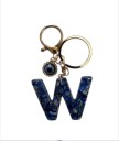 Sleutelhanger 4 cm Hars sleutelhanger Blauwe initialen en beschermend oog Decoratieve versiering voor handtas rugzak Cadeau voor vrouwen 24