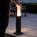 Słup ogrodowy LED 80 cm Z podstawą na śruby 7 W IP65 Wodoodporny 85–265 V Aluminium i akryl Ciepłe światło 3000 K Na dziedzińcu 2