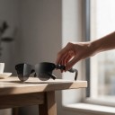 Smart AR-glasögon med HDR10-stöd och upp till 1200 nits ljusstyrka med SDR till HDR-omvandling i svart för filmer och spel på en stor virtuell skärm 4