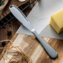 Smørkniv i rustfrit stål med savtakket kant 6