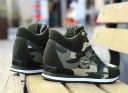 Sneakers da donna alla caviglia con motivo militare 3