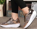 Sneakers da donna con paillettes 5