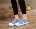 Sneakers da donna con pois e ciondolo J1180 5