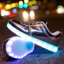 Sneakers luminose da donna J2418 1