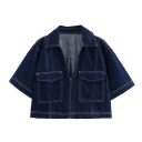Sommerblå denimskjorte med korte ærmer Forkortet cropped snit Stilfuld damebluse Denim til sommeren Afslappet mode 2