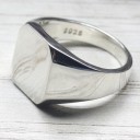 Sormus D1744 1