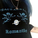 Sort dame-t-shirt med englemotiv 5