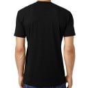 Sort herre-t-shirt med ulveprint og indskriften "Hide Your Wife The Alpha Is Here". Sjov t-shirt med fuldmånemotiv. Bomulds-t-shirt 2