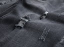 Sorte denimshorts til mænd 13