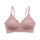 Sottile reggiseno senza cuciture con spalline sottili e bordo ondulato in polyamide leggero per un uso quotidiano e comfort 2
