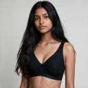 Soutien-gorge sans couture pour femmes sans armatures avec un décolleté en V plus profond et des bonnets moulés avec des bretelles larges 5