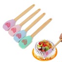 Spatule de cuisine en forme de cœur 1