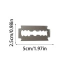 Sponka do vlasov v tvare žiletky 5 × 2,5 cm Originálna plastová vlasová ozdoba s realistickým dizajnom 2