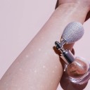 Spray corpo glitterato Spray impermeabile per il corpo con glitter Bronzer duraturo in spray Illuminante in spray 4