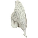 Statue af en siddende engel 2