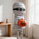 Stojący nadmuchiwany balon Mumii z dynią i tenisówkami 125 x 200 cm Biały czarny i pomarańczowy Dekoracja Halloweenowa do domu i sklepu 2
