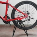 Stojan na silniční kolo skládací servisní stojan 15,6×42×31,5 cm hliníková slitina + PVC černo-červený pro opravu kol 3