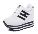 Stribede sneakers til kvinder 4