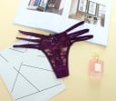 String en dentelle pour femmes avec trois bandes sur les côtés Détail en dentelle à l'avant et arrière lisse sans coutures Nylon extensible 6