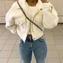 Sudadera corta de felpa para mujer con botones Blanca Cuello vuelto y dos bolsillos en el pecho Mangas largas Poliéster y lana sintética 2