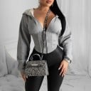 Sudadera corta para mujer con capucha en estilo corsé Cierre con cremallera en el frente Cintura moldeada con costuras Mangas largas 3