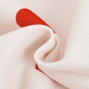 Sudadera crema para niña con estampado de corazones y cuello redondo 5