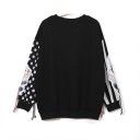 Sudadera negra de mujer de corte holgado Mangas extravagantes con rayas y lunares Aplicación con el retrato de una mujer y perlas Cordones decorativos 3