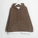 Sudadera oversize para mujer con capucha y bolsillo canguro Aspecto de capas con dobladillo blanco Hombros caídos Aberturas laterales 3